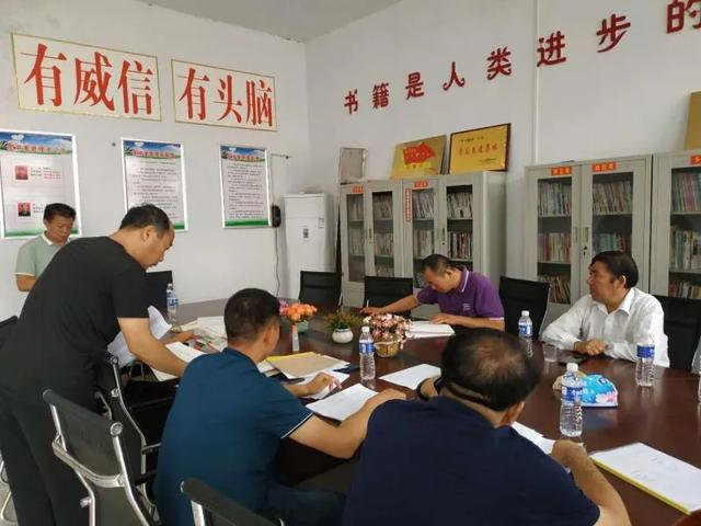 禹州市:双节假期不放松 履职尽责抓扶贫 禹州市:双节假期不放松 履职尽责抓扶贫