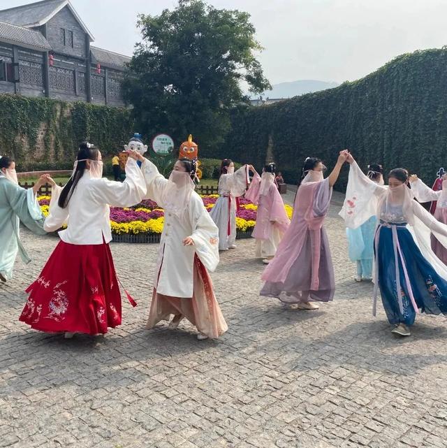 国庆假期结束了,禹州神垕古镇这个景区有话说 国庆假期结束了,禹州神垕古镇这个景区有话说