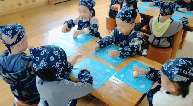 禹州市实验幼儿园光盘行动进行中 禹州市实验幼儿园光盘行动进行中