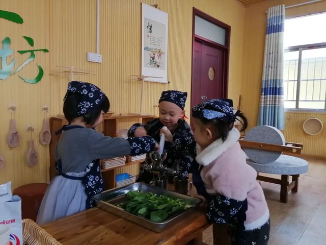 禹州市实验幼儿园光盘行动进行中 禹州市实验幼儿园光盘行动进行中