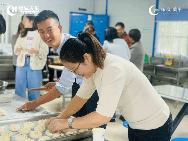 禹州绿城蘭亭勇创辉煌,首开销售精英奖励仪式圆满落幕! 禹州绿城蘭亭勇创辉煌,首开销售精英奖励仪式圆满落幕!