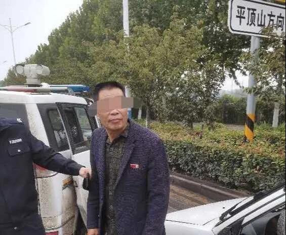 襄城一男子相亲途中行窃,禹州警方快速抓获 襄城一男子相亲途中行窃,禹州警方快速抓获