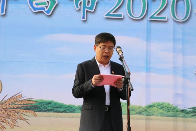 禹州市“庆丰收迎小康”消费扶贫农特产品展销会举行 禹州市“庆丰收迎小康”消费扶贫农特产品展销会举行