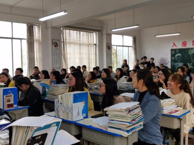 禹州南区学校开展消防安全教育活动 禹州南区学校开展消防安全教育活动