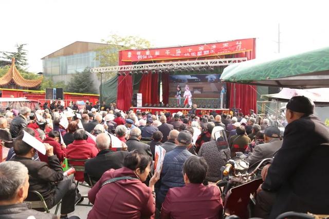 禹州北关大会里三层外三层都是人!最新照片传出! 禹州北关大会里三层外三层都是人!最新照片传出!