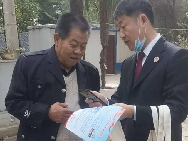 禹州市检察院开展检察服务宣传活动 禹州市检察院开展检察服务宣传活动