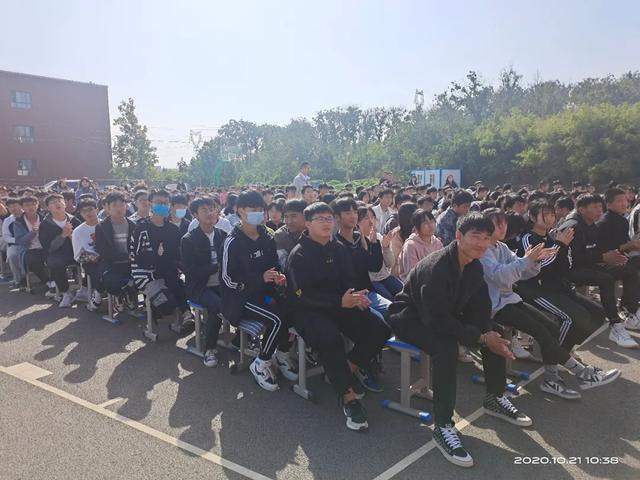 禹州南区学校开展法律知识讲座 禹州南区学校开展法律知识讲座