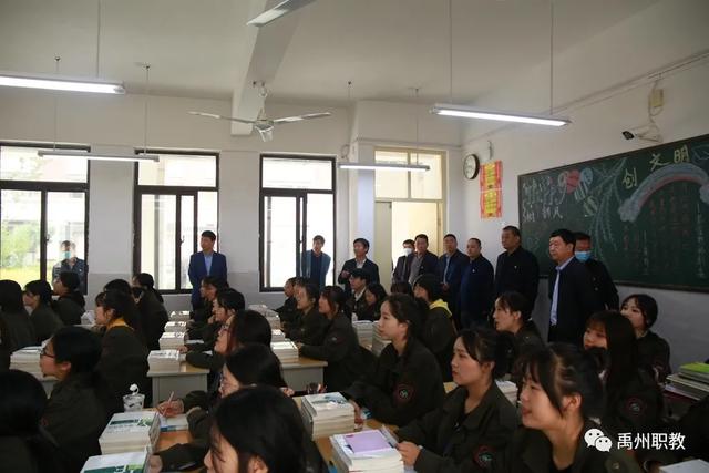许昌技术经济学校到禹州中专参观交流 许昌技术经济学校到禹州中专参观交流