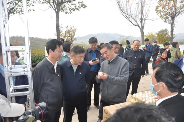 禹州第二届“中原柿乡.魅力刘门”柿子文化旅游节隆重开幕 禹州第二届“中原柿乡.魅力刘门”柿子文化旅游节隆重开幕
