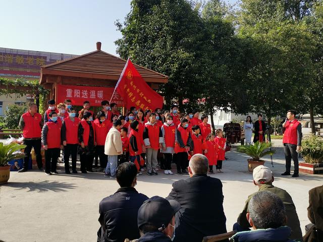 孝老敬亲 范坡镇敬老院的九九重阳节 孝老敬亲 范坡镇敬老院的九九重阳节