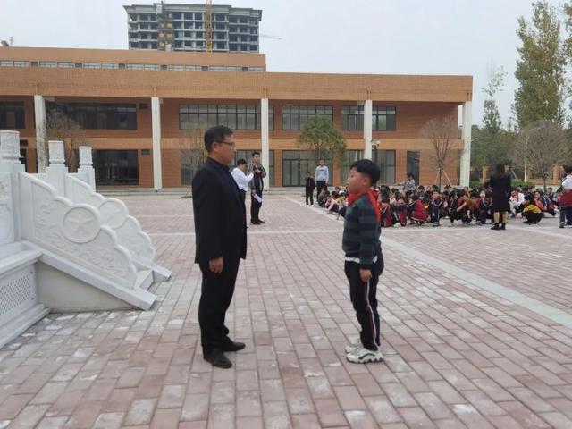 禹州市第五实验学校消防安全演练 禹州市第五实验学校消防安全演练