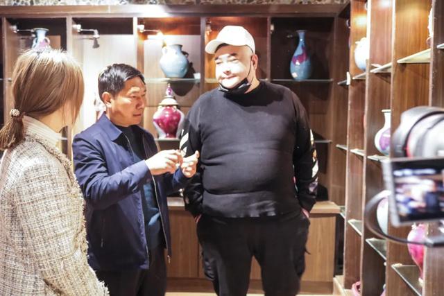 国家一级演员范军来禹州神垕古镇了 国家一级演员范军来禹州神垕古镇了