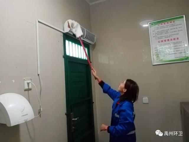 禹州环卫:扎实开展道路扬尘治理专项行动 助力全市大气污染防治百日攻坚战 禹州环卫:扎实开展道路扬尘治理专项行动 助力全市大气污染防治百日攻坚战