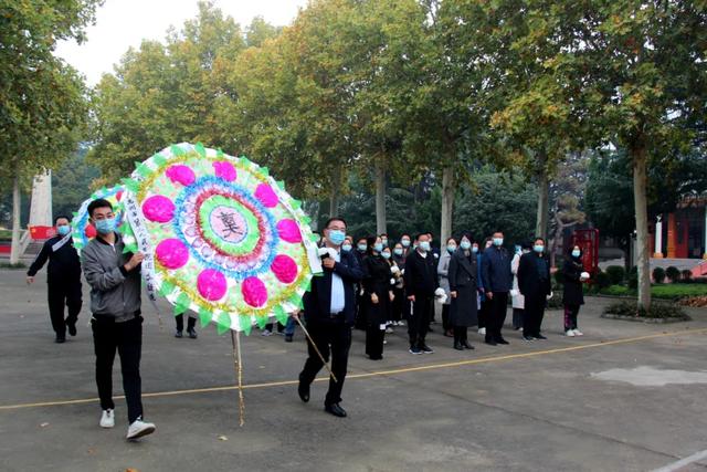禹州市二院主题教育缅怀革命先烈 传承红色基因 禹州市二院主题教育缅怀革命先烈 传承红色基因