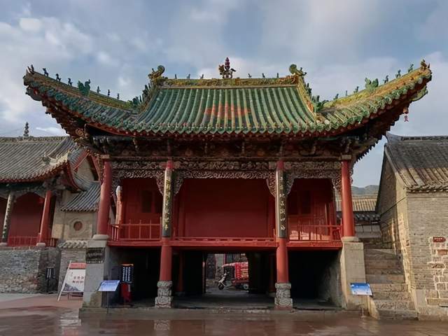 总占地面积为1768平方米!许昌这座建筑与钧瓷有关 总占地面积为1768平方米!许昌这座建筑与钧瓷有关