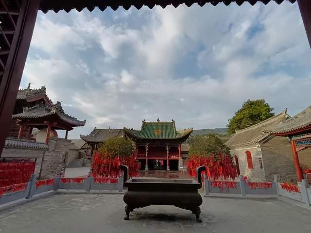 总占地面积为1768平方米!许昌这座建筑与钧瓷有关 总占地面积为1768平方米!许昌这座建筑与钧瓷有关