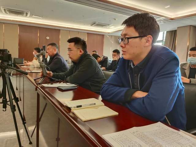 辛国正大师继续讲述:钧陶瓷材料的理论解析及其实践应用 辛国正大师继续讲述:钧陶瓷材料的理论解析及其实践应用