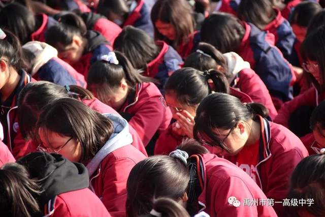 点燃激情、决胜高考、中考,禹州一高励志报告会振奋人心! 点燃激情、决胜高考、中考,禹州一高励志报告会振奋人心!