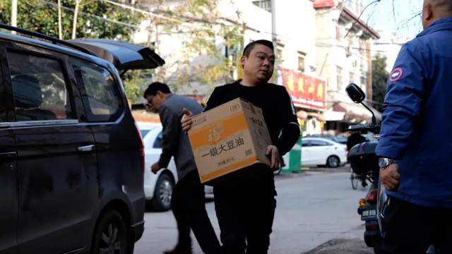 禹州这个山区学校发生的温暖一幕!感动所有人! 禹州这个山区学校发生的温暖一幕!感动所有人!