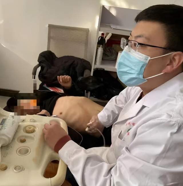 禹州市中心医院到帮扶村开展义诊活动 禹州市中心医院到帮扶村开展义诊活动