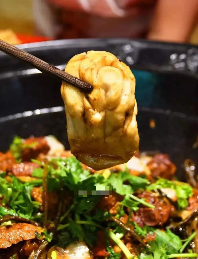 禹州工农兵大铁锅炖菜让体验激情燃烧的时代...! 禹州工农兵大铁锅炖菜让体验激情燃烧的时代...!