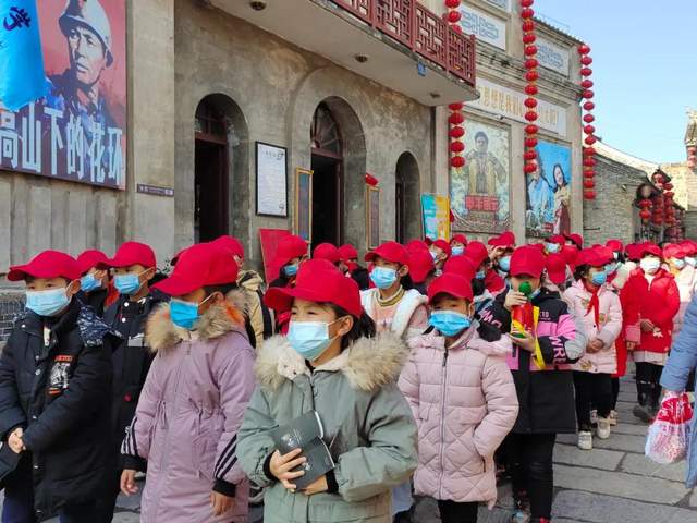 近日神垕古镇景区迎来多批研学团队,昨天又迎来了研学游小高峰…… 近日神垕古镇景区迎来多批研学团队,昨天又迎来了研学游小高峰……
