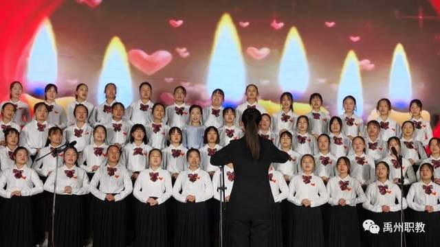 唱响时代强音!禹州中专纪念“一二·九”运动85周年合唱比赛 唱响时代强音!禹州中专纪念“一二·九”运动85周年合唱比赛