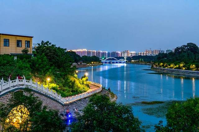 “魅力禹州、光影传奇”美丽禹州夜景摄影作品选 “魅力禹州、光影传奇”美丽禹州夜景摄影作品选