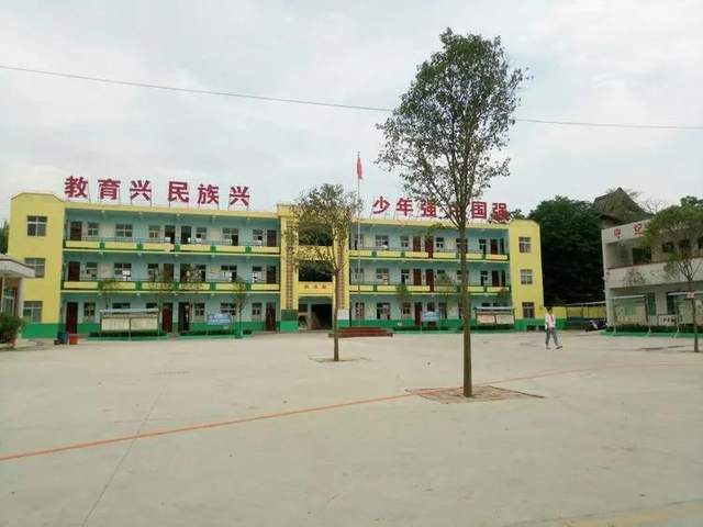 禹州两所学校荣获首批河南省中小学劳动教育特色学校称号 禹州两所学校荣获首批河南省中小学劳动教育特色学校称号