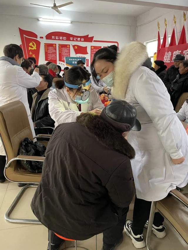 禹州市中心医院“健康家乡行”义诊活动---花石站 禹州市中心医院“健康家乡行”义诊活动---花石站