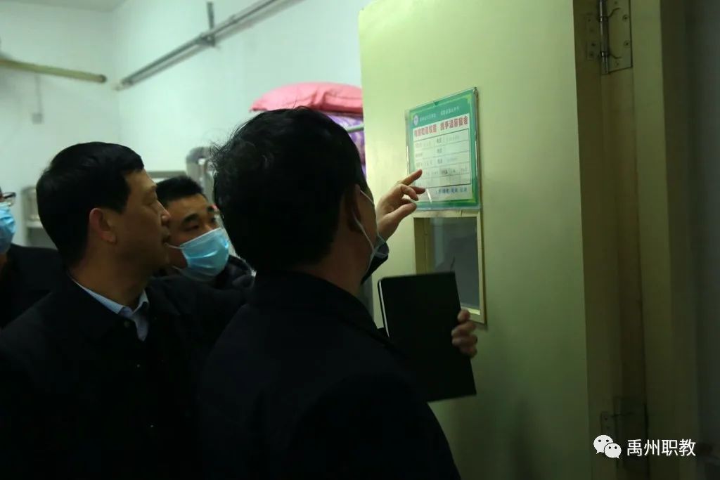 禹州中专迎接商丘市睢县职教中心来校参观交流