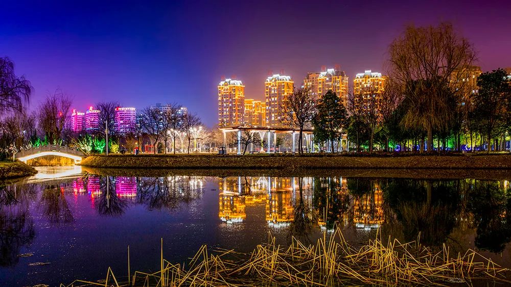 “魅力禹州、光影传奇”---禹州市“恒达杯”最美夜景摄影大赛获奖作品展