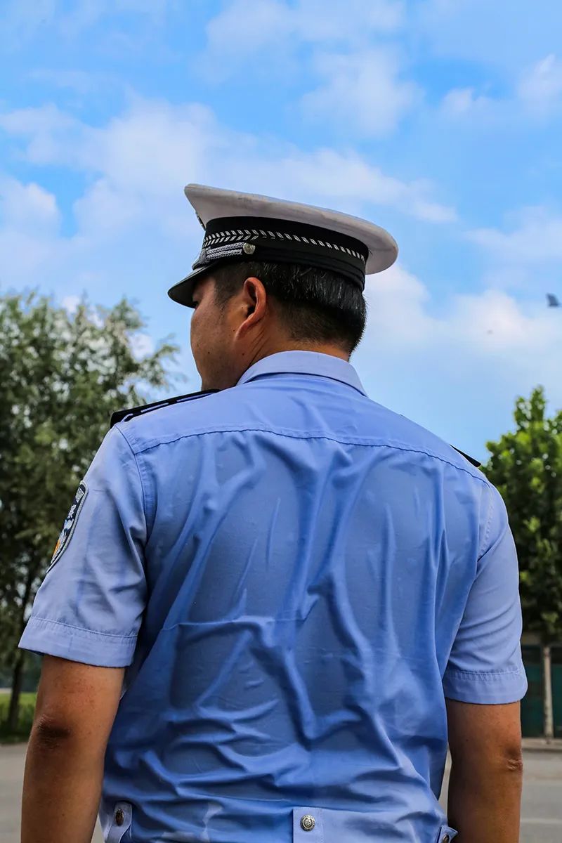 致敬 · 警察——耿亚伟摄影作品