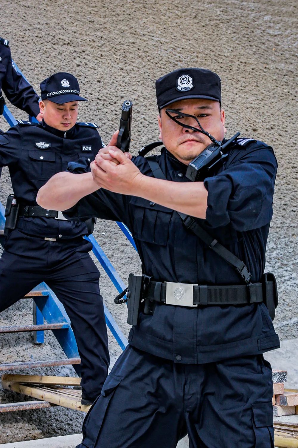致敬 · 警察——耿亚伟摄影作品