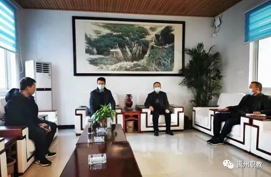 禹州中专升学部教学管理人员到襄县职教中心交流学习