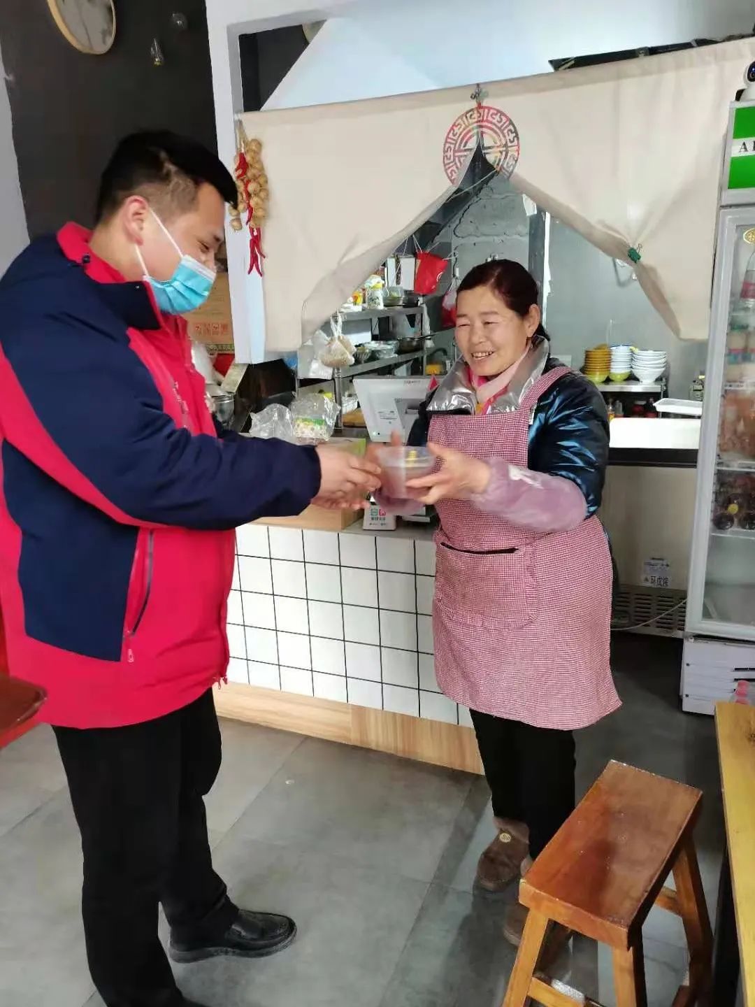 恒达物业为您送上香甜腊八粥！