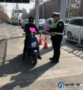 禹州交警深化开展春运交通安全宣传活动