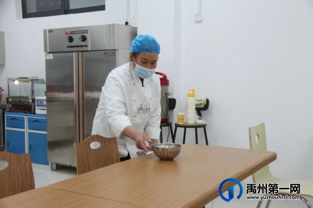 禹州市第二人民医院西院区职工餐厅开业了！