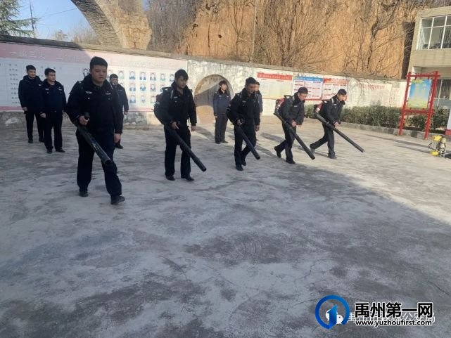 禹州市森林公安局练兵战备守护万家灯火 禹州市森林公安局练兵战备守护万家灯火