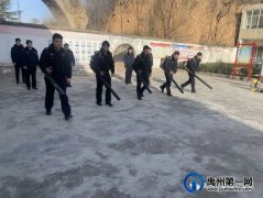 禹州市森林公安局练兵战备守护万家灯火