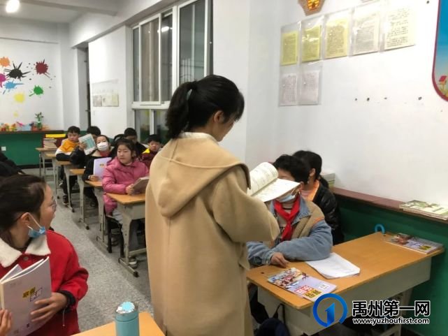 禹州市颍川寨子小学开学进行时...... 禹州市颍川寨子小学开学进行时......