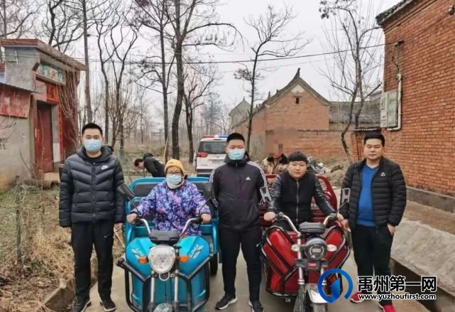 禹州市区某洗浴中心抓获两男子! 禹州市区某洗浴中心抓获两男子!