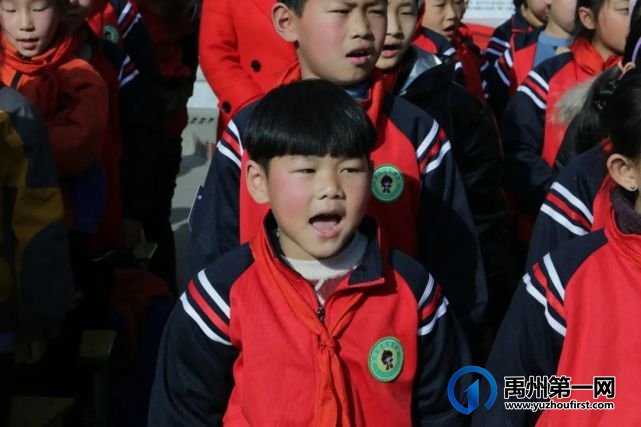 福娃学校2021年“春启今朝 逐梦前行” 开学典礼暨表彰大会 福娃学校2021年“春启今朝 逐梦前行” 开学典礼暨表彰大会