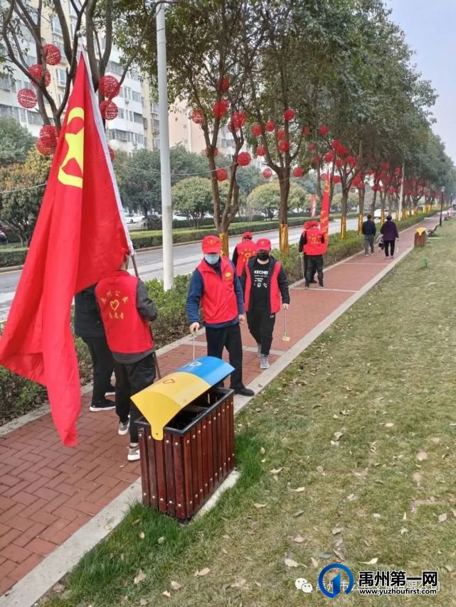 禹州公交开展志愿服务 弘扬雷锋精神 禹州公交开展志愿服务 弘扬雷锋精神