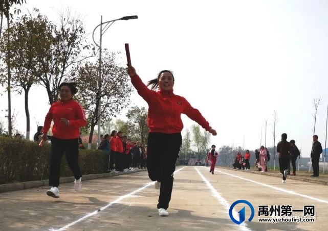 情暖三月!禹州她们用花样活动,迎“花漾”三八节! 情暖三月!禹州她们用花样活动,迎“花漾”三八节!