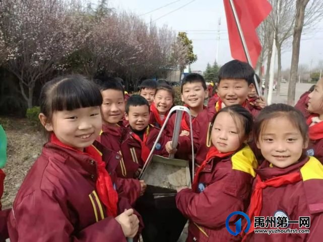 学雷锋,禹州第三实验学校在行动 学雷锋,禹州第三实验学校在行动