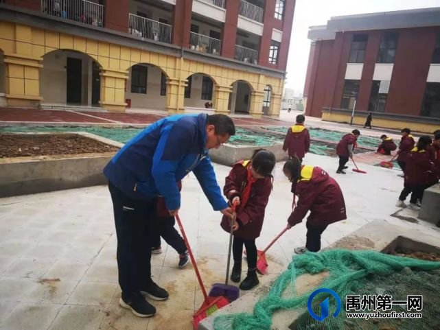 学雷锋,禹州第三实验学校在行动 学雷锋,禹州第三实验学校在行动