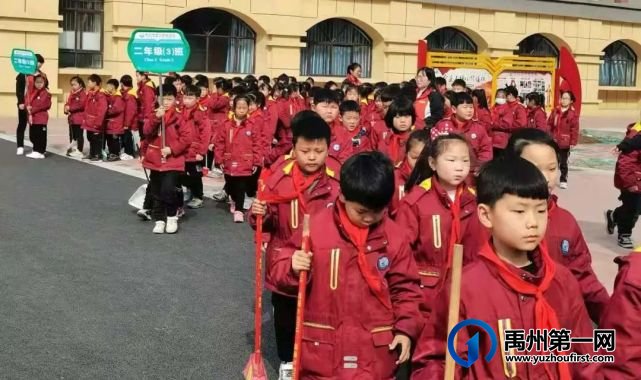 学雷锋,禹州第三实验学校在行动 学雷锋,禹州第三实验学校在行动