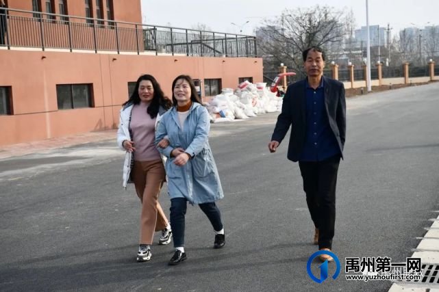 禹州中专迎“三八”健步走活动 禹州中专迎“三八”健步走活动