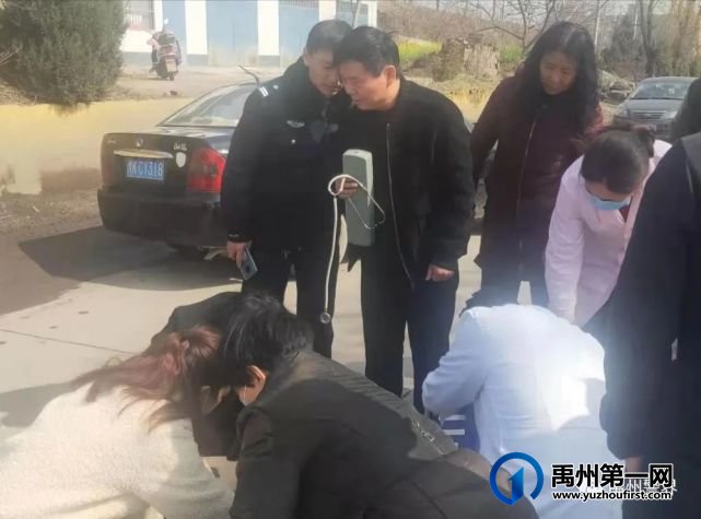 最快出警!禹州突发一交通事故,正好碰上... 最快出警!禹州突发一交通事故,正好碰上...